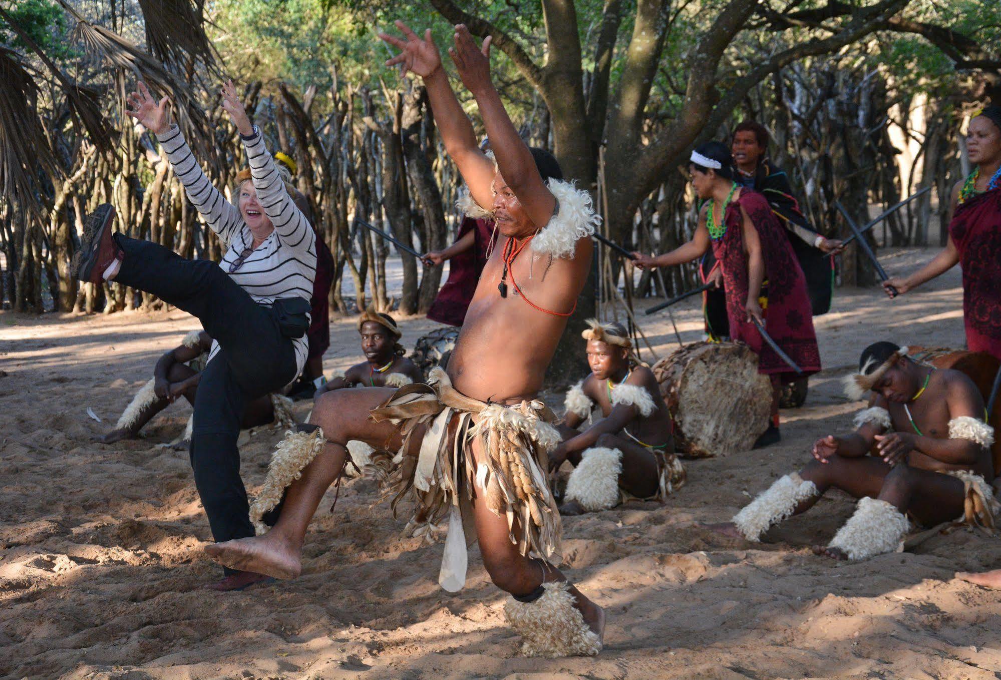 Gooderson Dumazulu Lodge Hluhluwe Kültér fotó